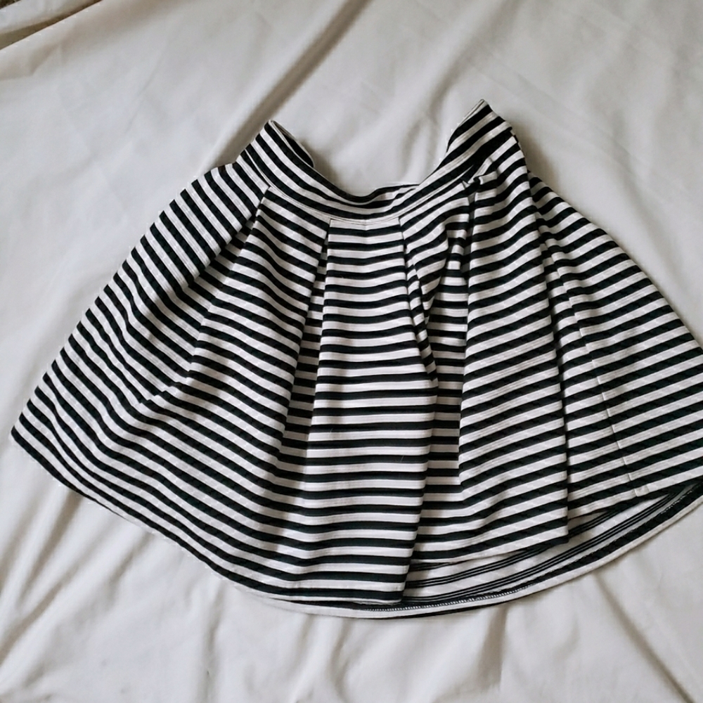 Striped skirt